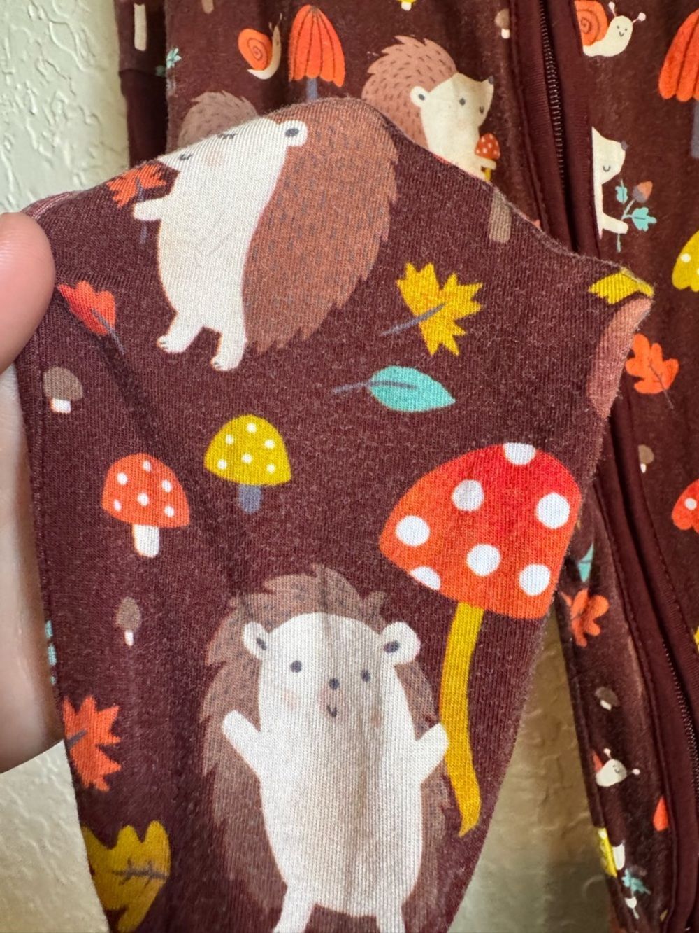 Little Sleepies Happy Hedgehogs Zippies Pajamas Gender Neutral - 3-6 Months - Picture 6 of 7
